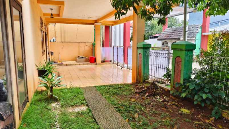 dijual rumah graha harapan bumyagara