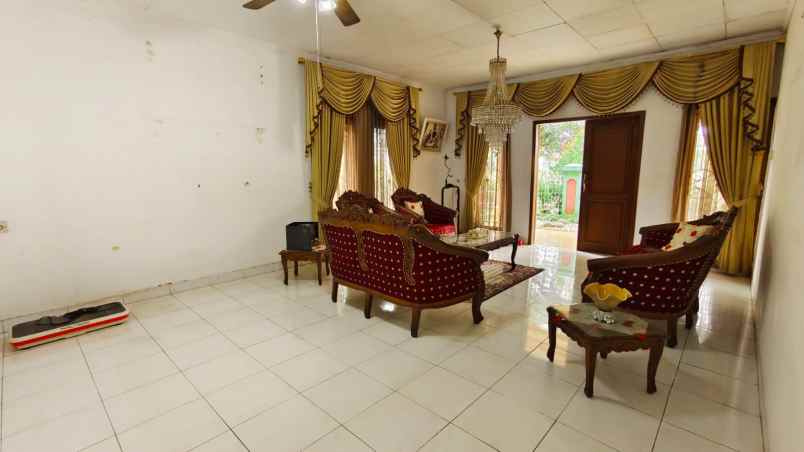 dijual rumah graha harapan bumyagara