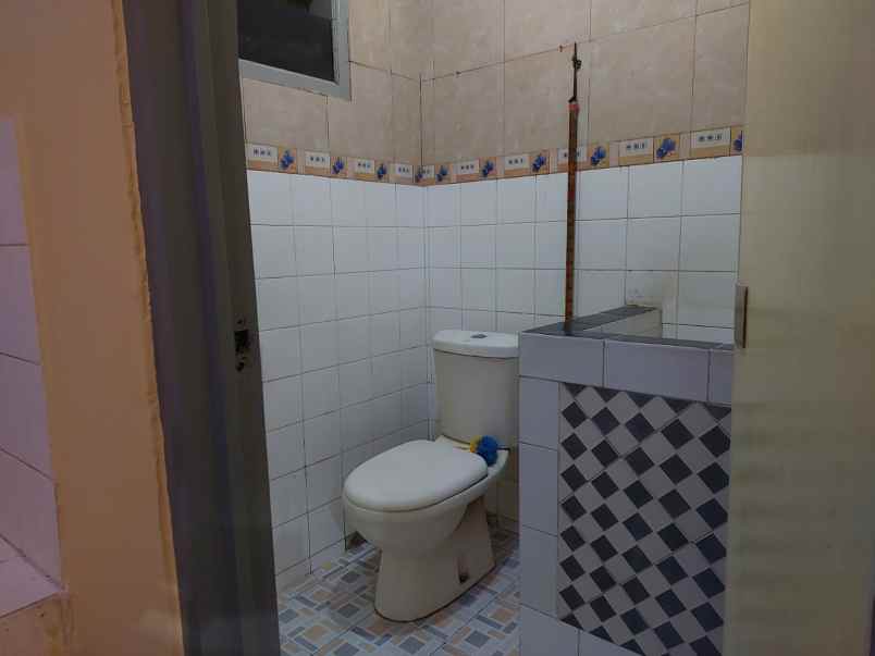 dijual rumah graha kencana pakal