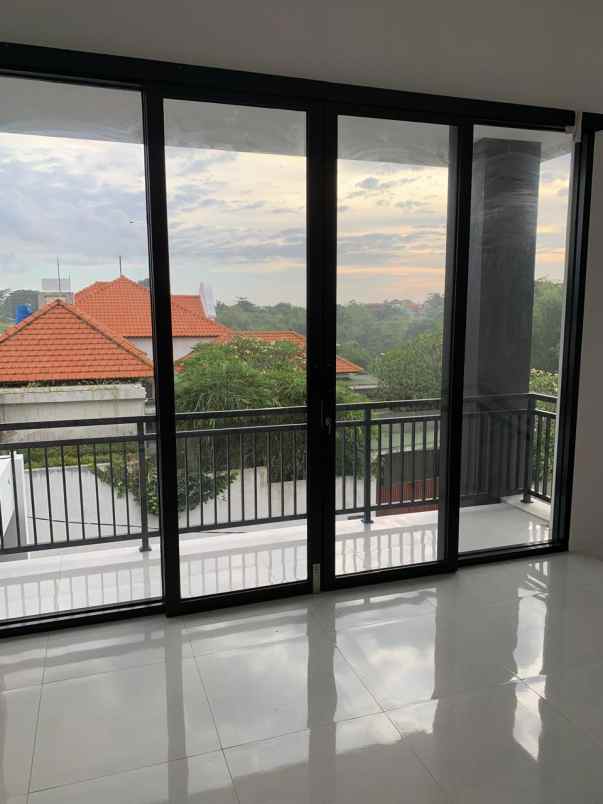 dijual rumah greenlot munggu bali