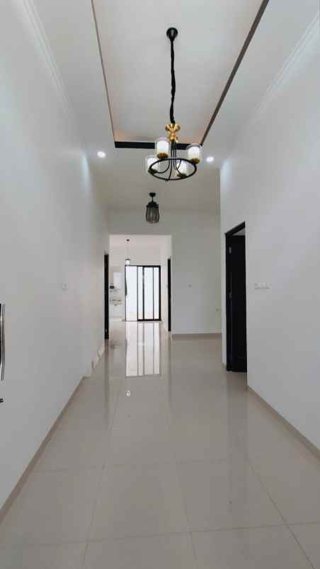 dijual rumah griya loka bsd city tangsel