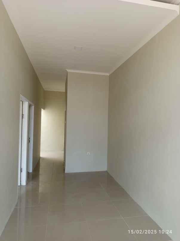 dijual rumah griya masterland