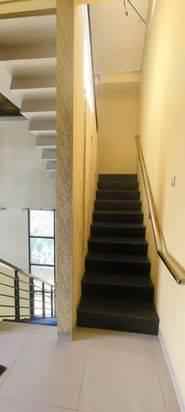 dijual rumah gunung batu dalam