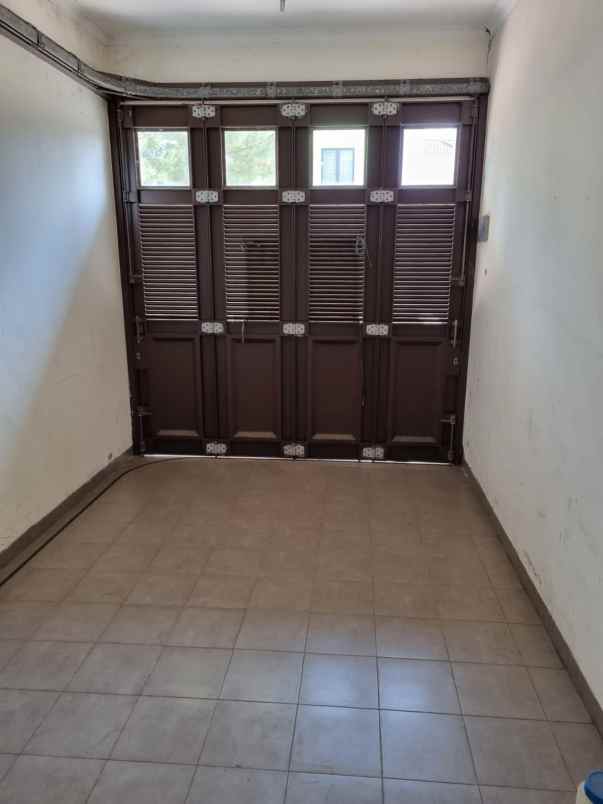 dijual rumah harapan indah cluster