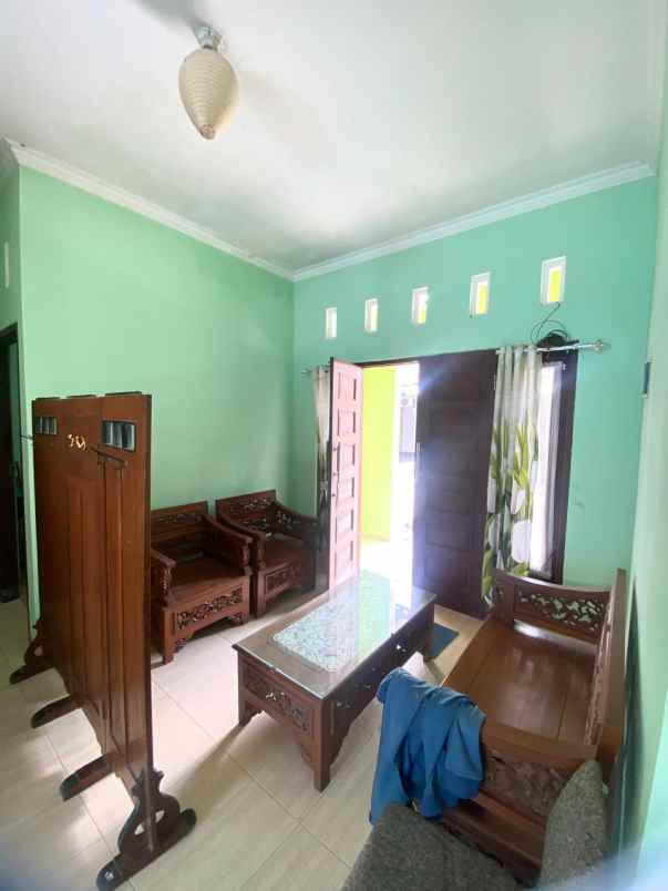 dijual rumah imogiri barat