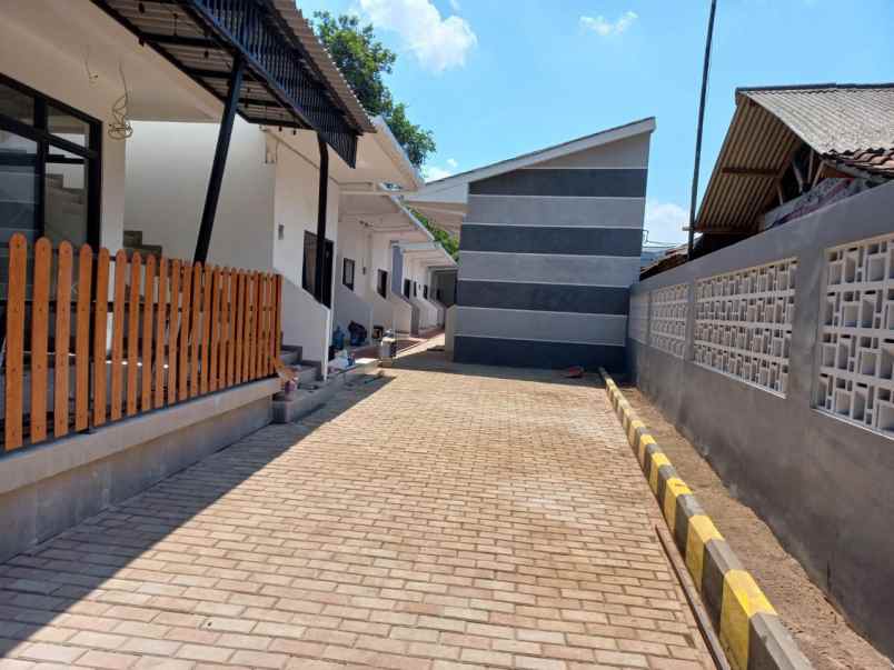 dijual rumah induk kos cileungsi bogor jawa barat