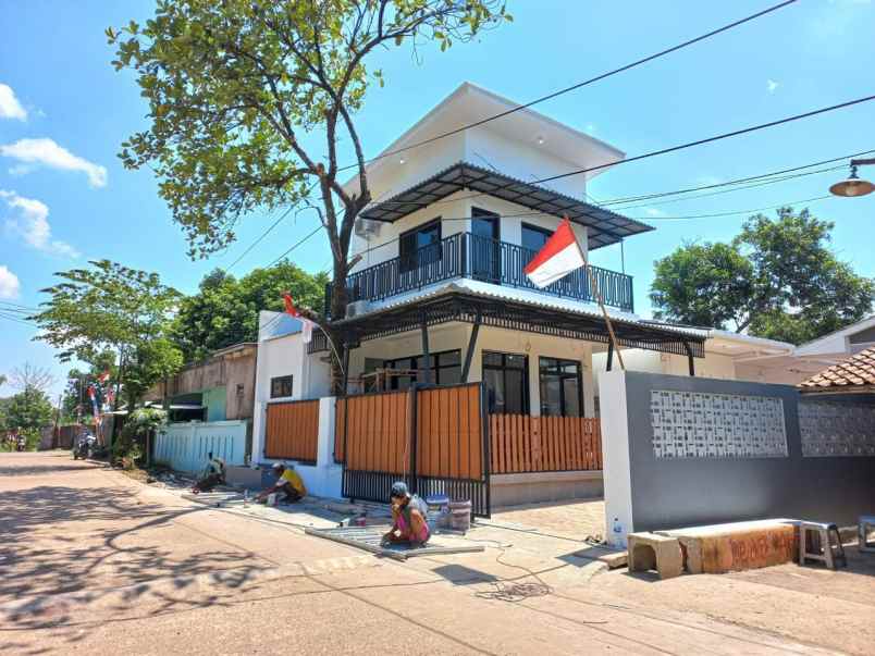 dijual rumah induk kos cileungsi bogor jawa barat