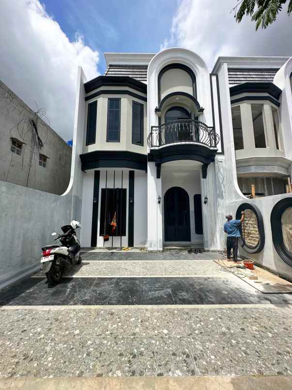 dijual rumah jagakarsa