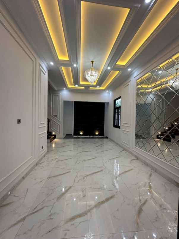 dijual rumah jagakarsa jakarta selatan