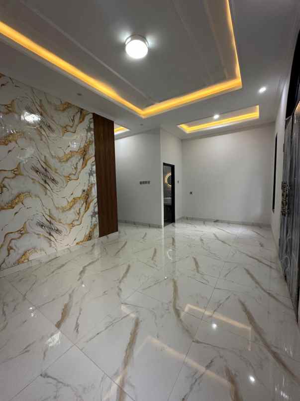 dijual rumah jagakarsa jakarta selatan