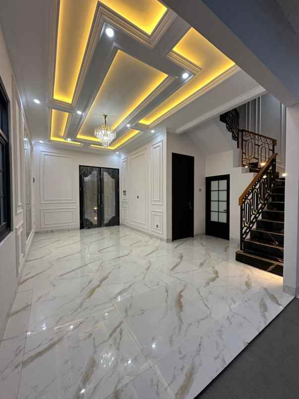 dijual rumah jagakarsa jakarta selatan