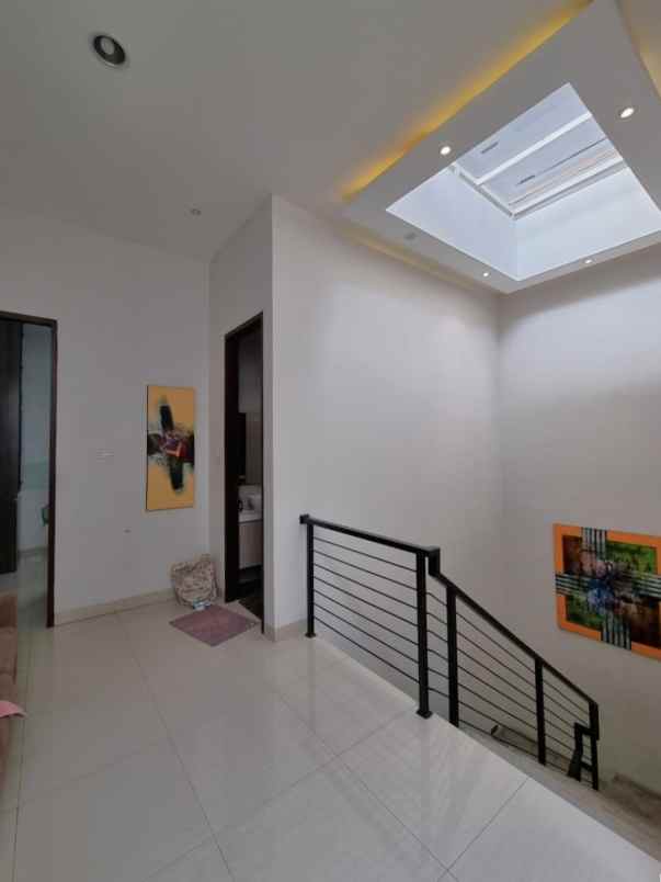 dijual rumah jalan danau indah sunter