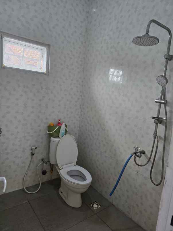 dijual rumah jalan gerilya purwokerto