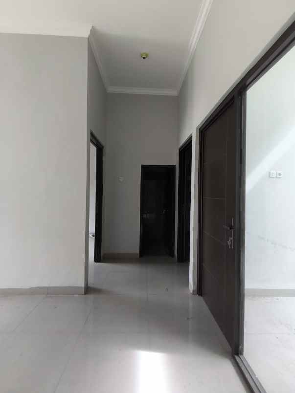 dijual rumah jalan ikrar ii cipayung depok