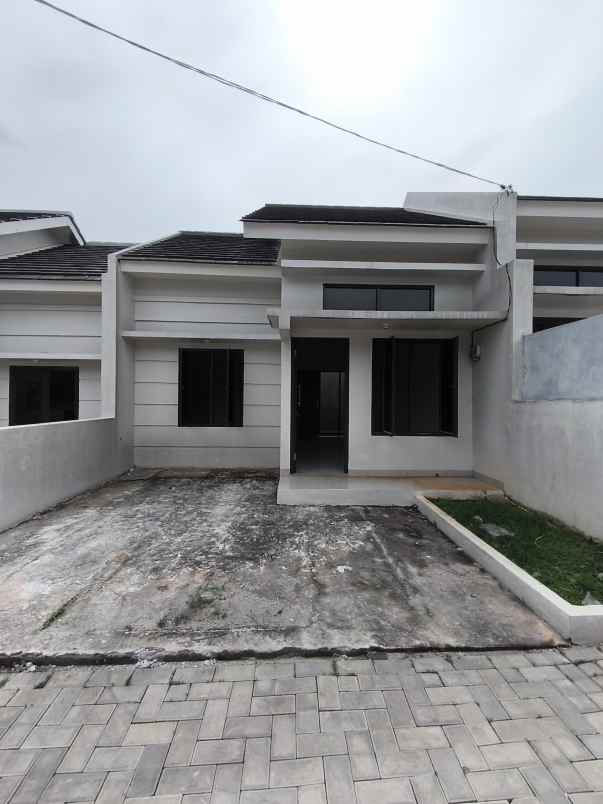 dijual rumah jalan ikrar ii cipayung depok