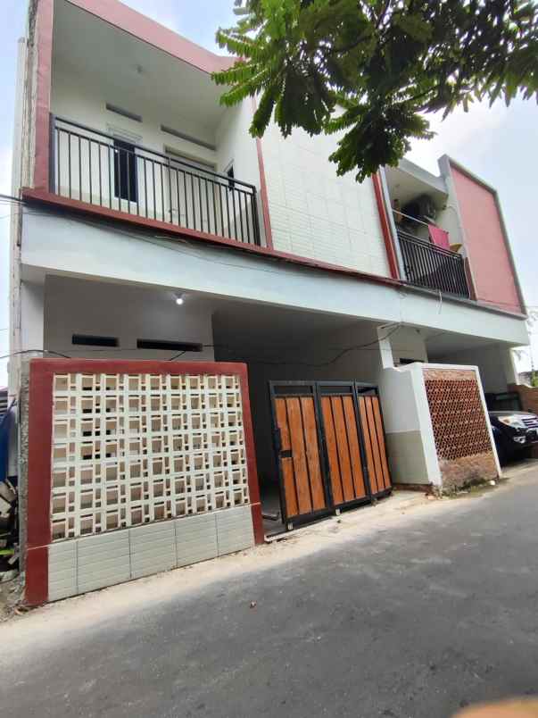 dijual rumah jalan ketapang beji depok