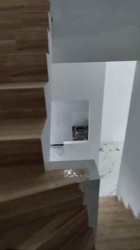 dijual rumah jalan mandor samin