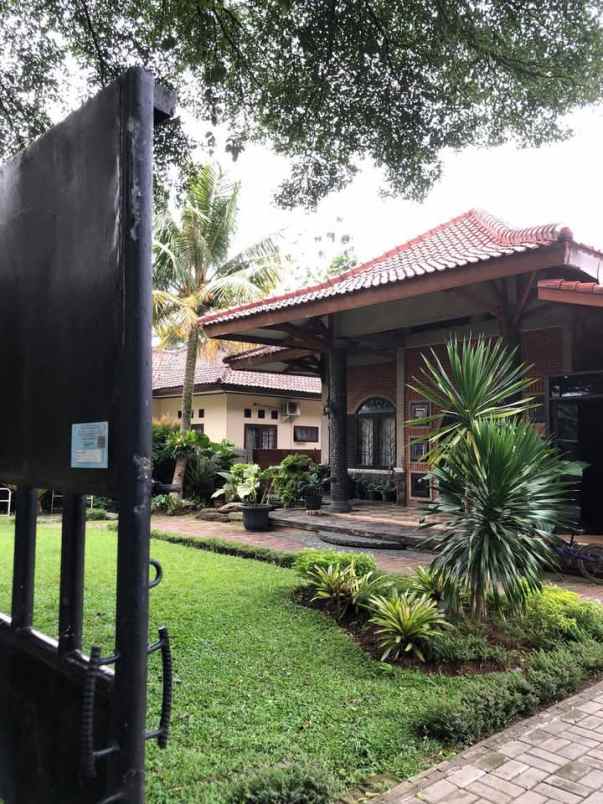 dijual rumah jalan raya cinangka