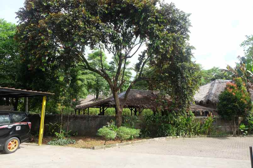 dijual rumah jalan raya jambore no 31