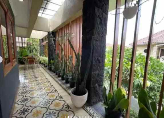 dijual rumah jalan raya sleman yogyakarta