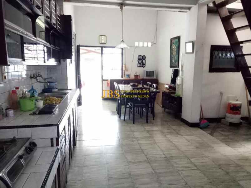 dijual rumah jalan sei batang serangan