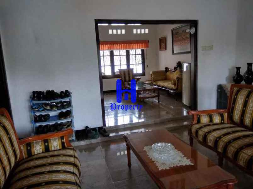 dijual rumah jalan sei batang serangan