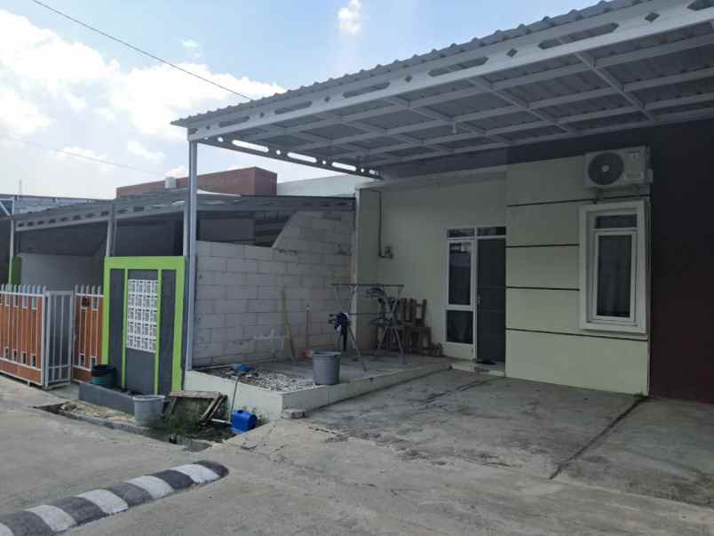 dijual rumah jambungan