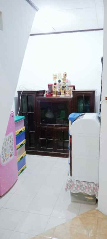 dijual rumah jatikramat indah estate