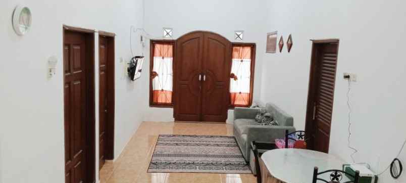 dijual rumah jatikramat indah estate