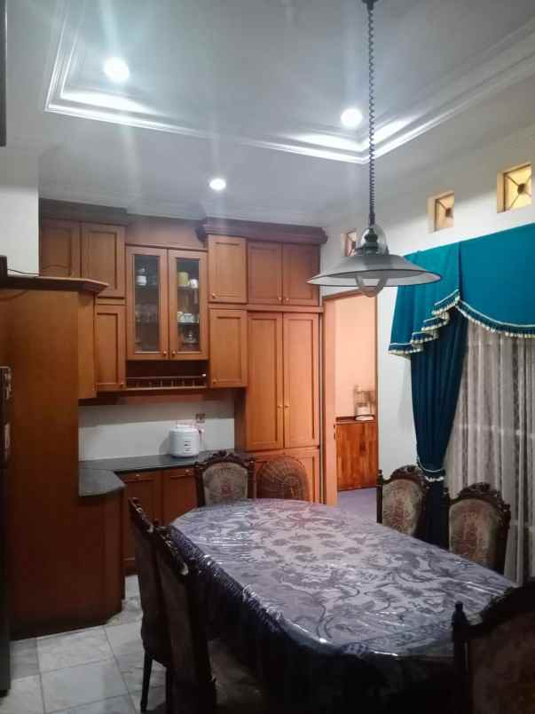 dijual rumah jatimakmur