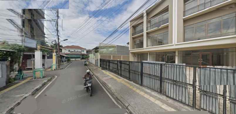 dijual rumah jatinegara rawa bunga