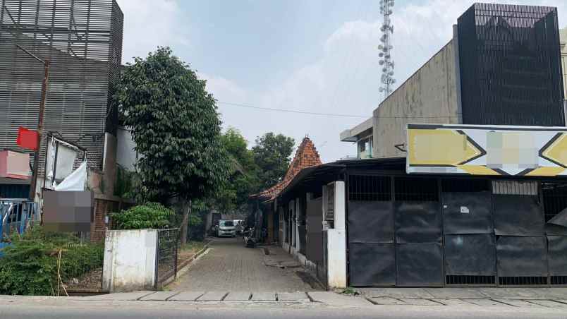 dijual rumah jl caman raya jatibening