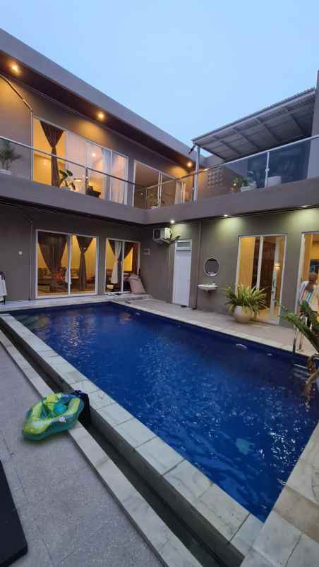 dijual rumah jl cibubur transyogi