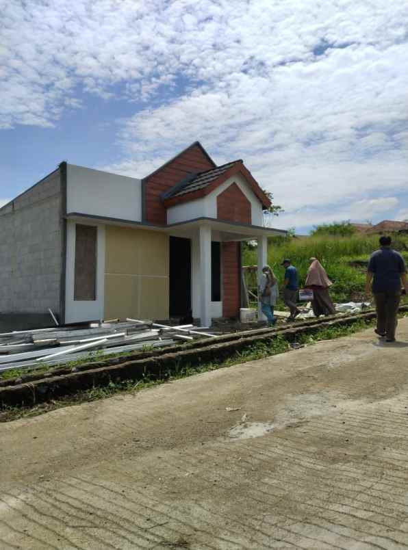 dijual rumah jl cikampak bojongrangkas