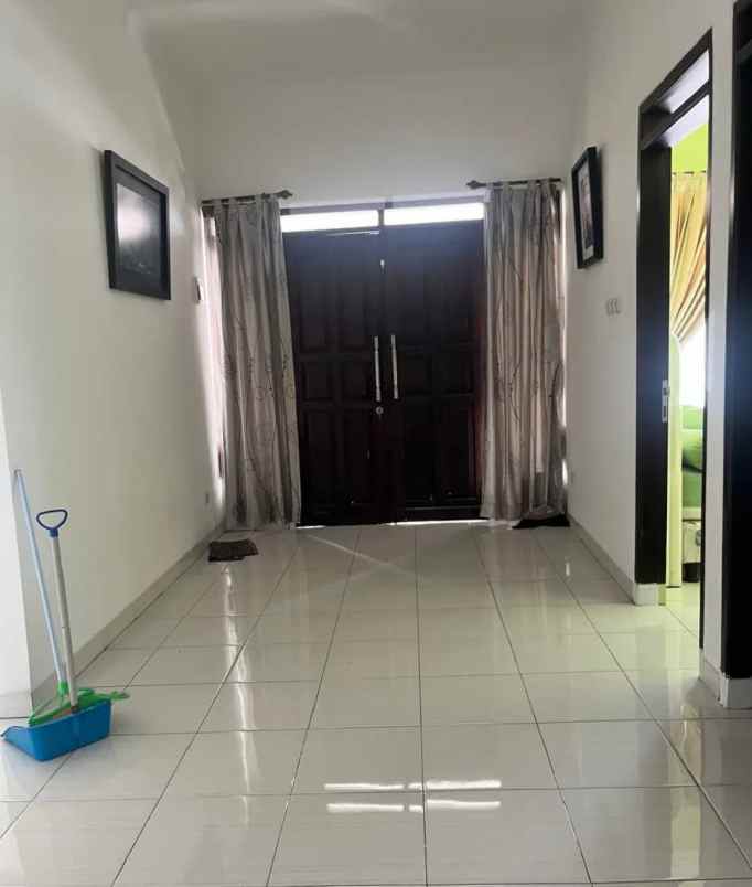 dijual rumah jl dago pojok bandung