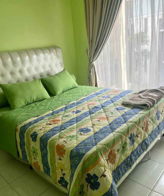 dijual rumah jl dago pojok bandung