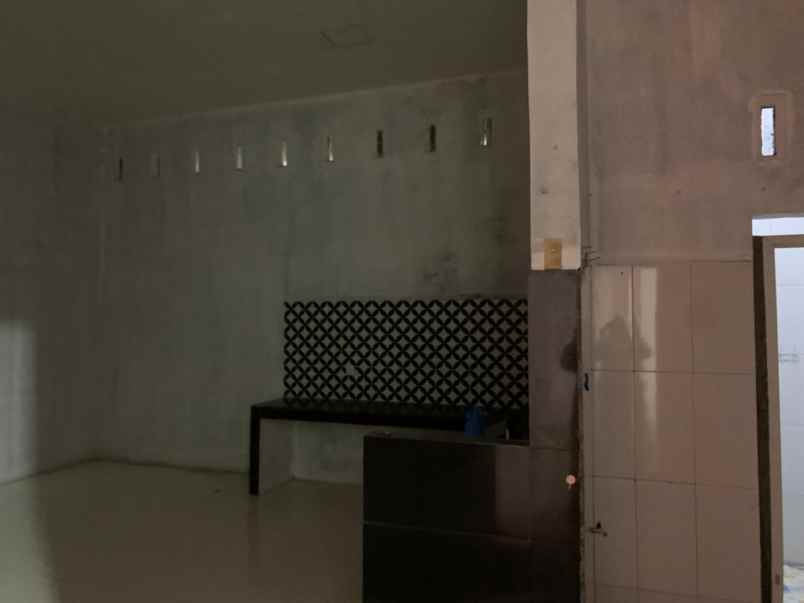 dijual rumah jl di panjaitan karangreja