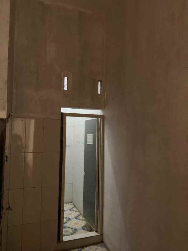 dijual rumah jl di panjaitan karangreja