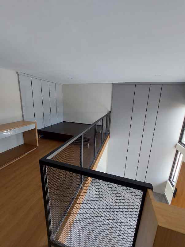 dijual rumah jl godean km 8