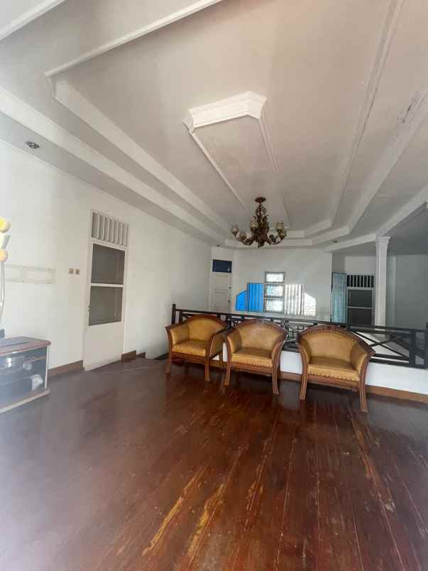 dijual rumah jl kancil