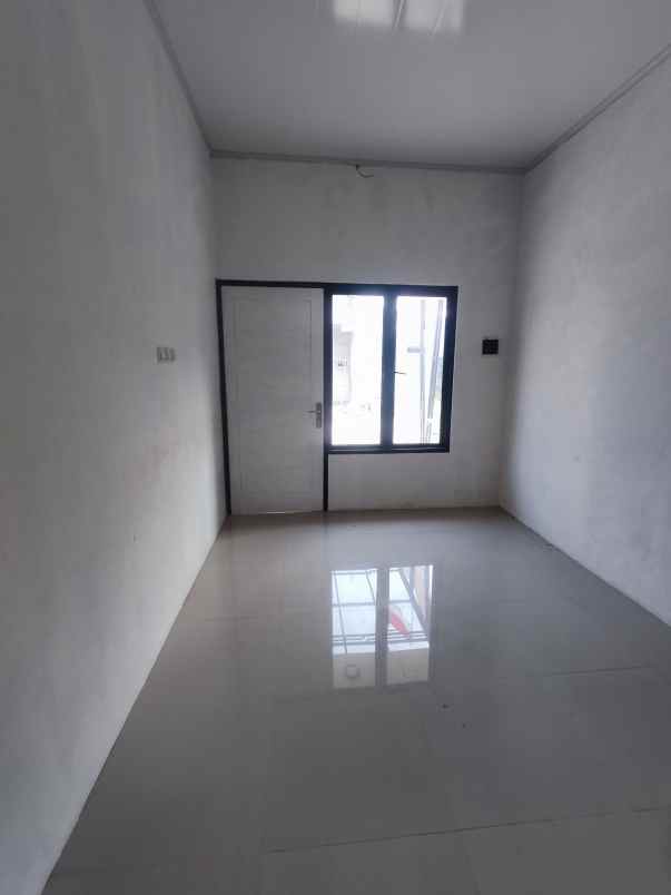 dijual rumah jl kayu gede 2 rt 02 rw 04