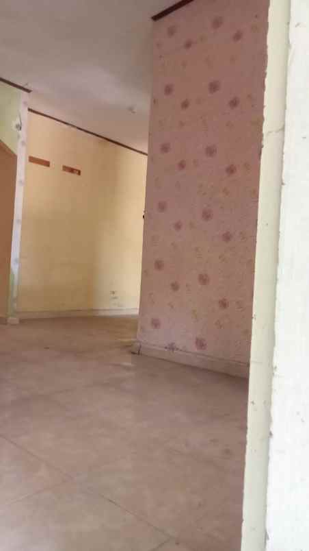 dijual rumah jl mawar