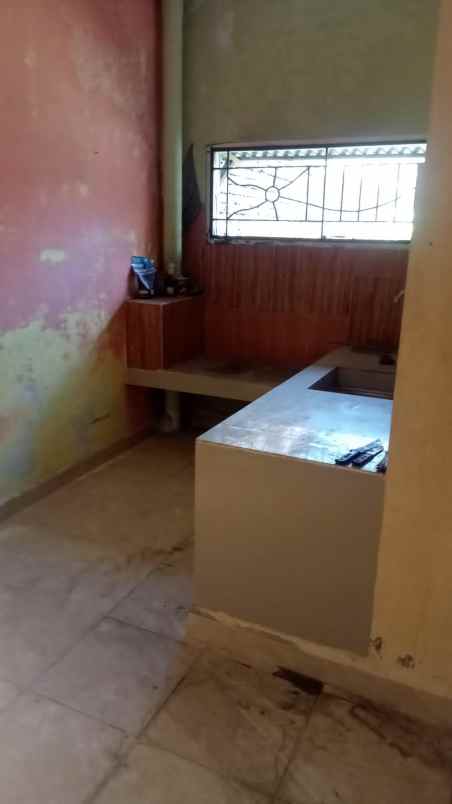 dijual rumah jl mawar