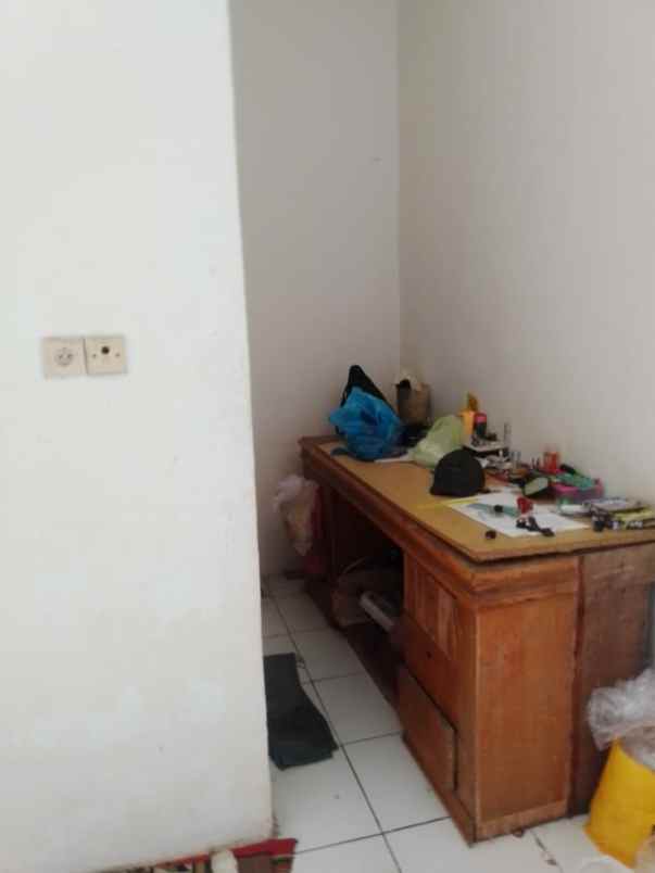 dijual rumah jl melati