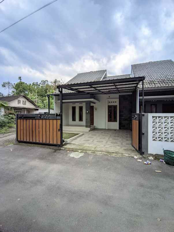 dijual rumah jl palagan km 11
