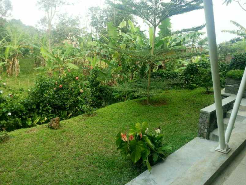 dijual rumah jl pasteur