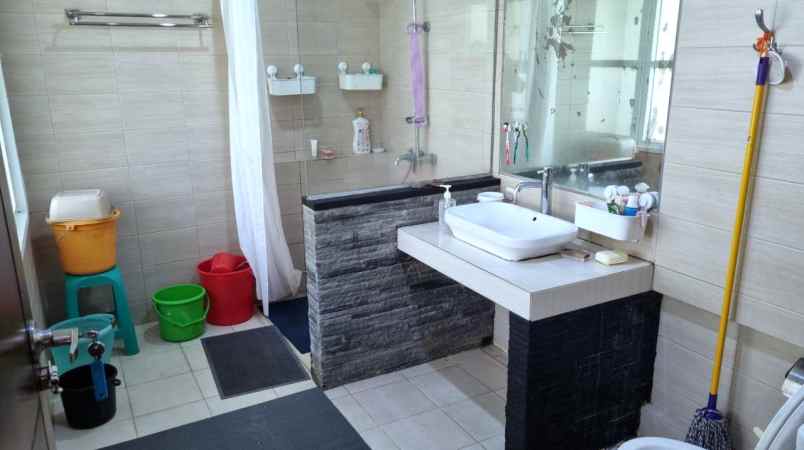 dijual rumah jl pasteur