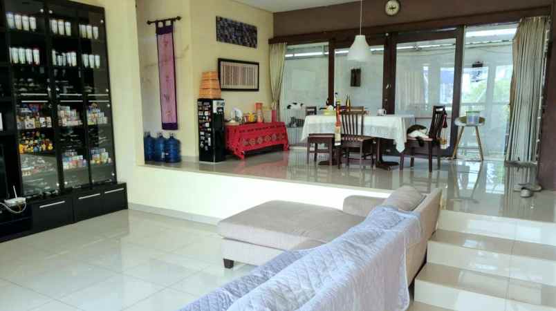 dijual rumah jl pasteur