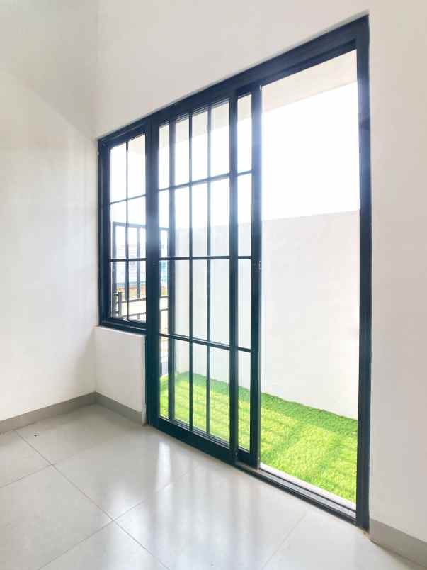 dijual rumah jl raya narogong limus