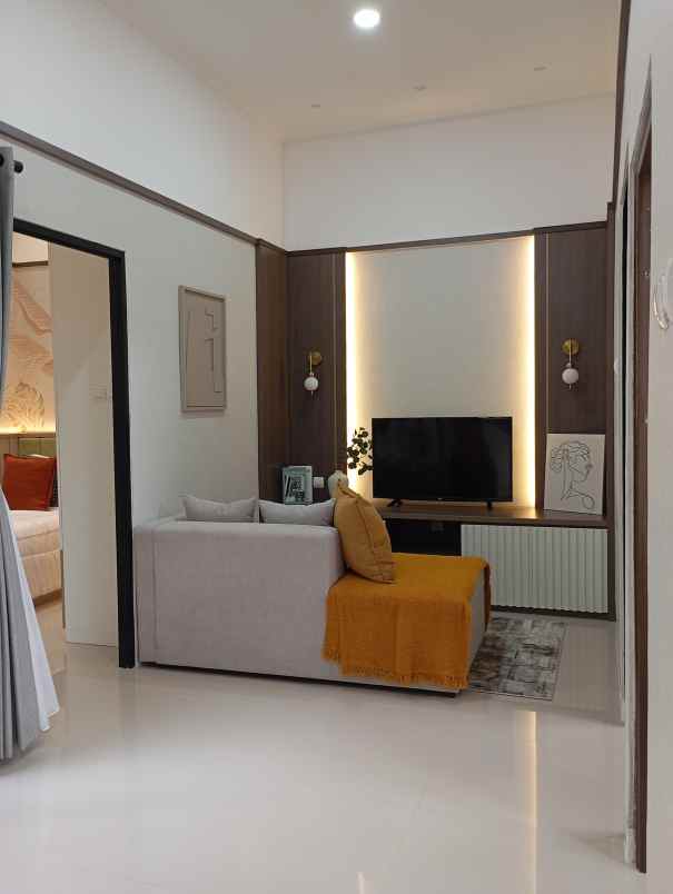 dijual rumah jl raya sask panjang